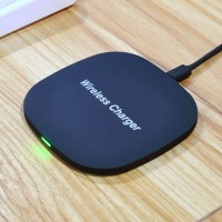 Top Ranking Free Sample Patent Private Model TS01 10W Mini Qi Universal Wireless Charging Pad